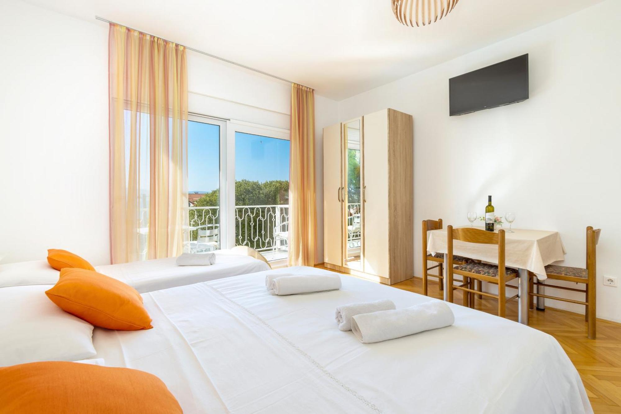 Apartments By The Sea Duce, Omis - 946 Zimmer foto